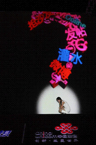 �ڽ���5�µ�һ��(ch��ng)��ý�w���ϣ��Ї�(gu��)(li��n)ͨչʾ����ӡ��֡��W(w��ng)���������оͰ�����΢��